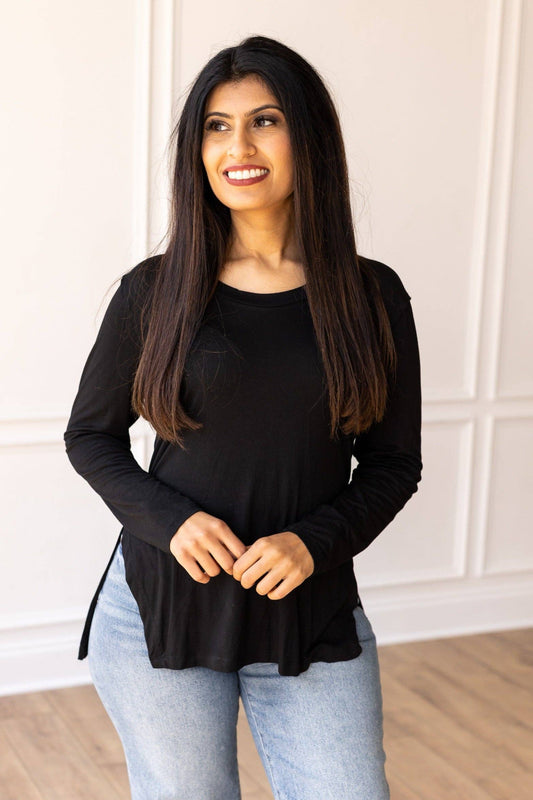 Long-sleeved Side Split Top Medium