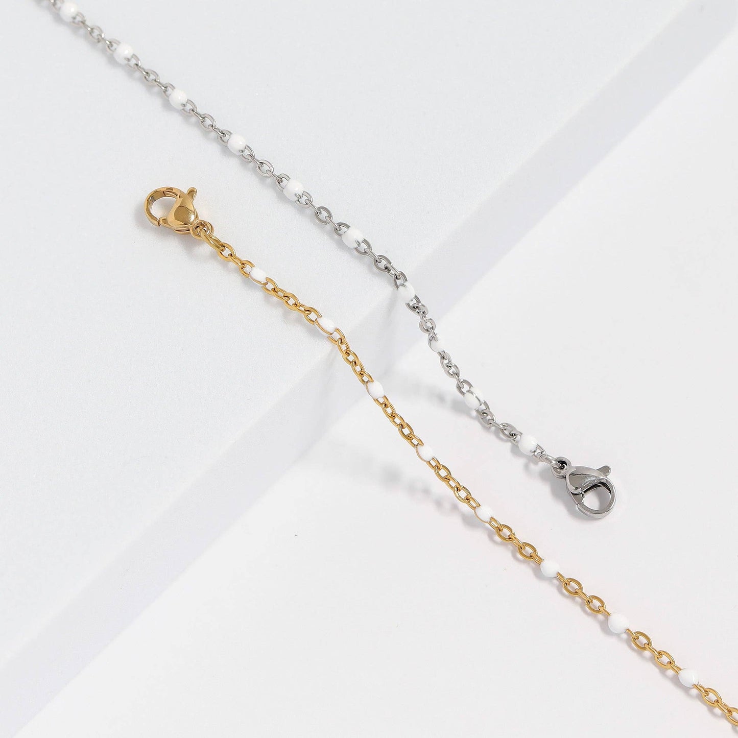 18K Gold PVD Stainless Steel White Confetti Chain Bracelet: Stainless