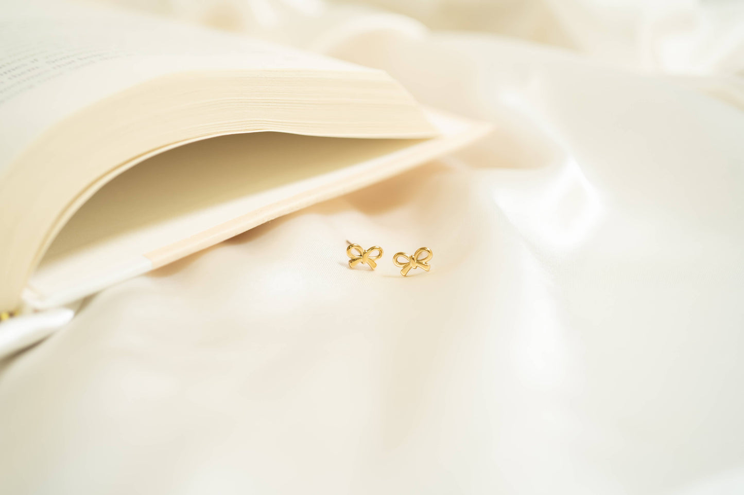 Ribbon Bow Earrings