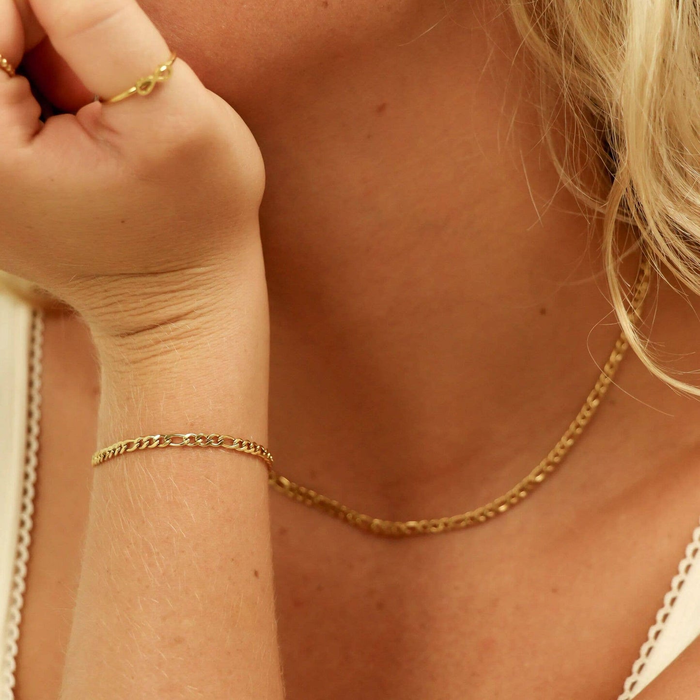 Adorable Gold Anklet or Bracelet