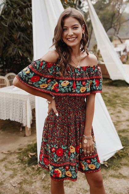 Boho Print Cut Ruffle Accented Pleated Short Dress:  / XL