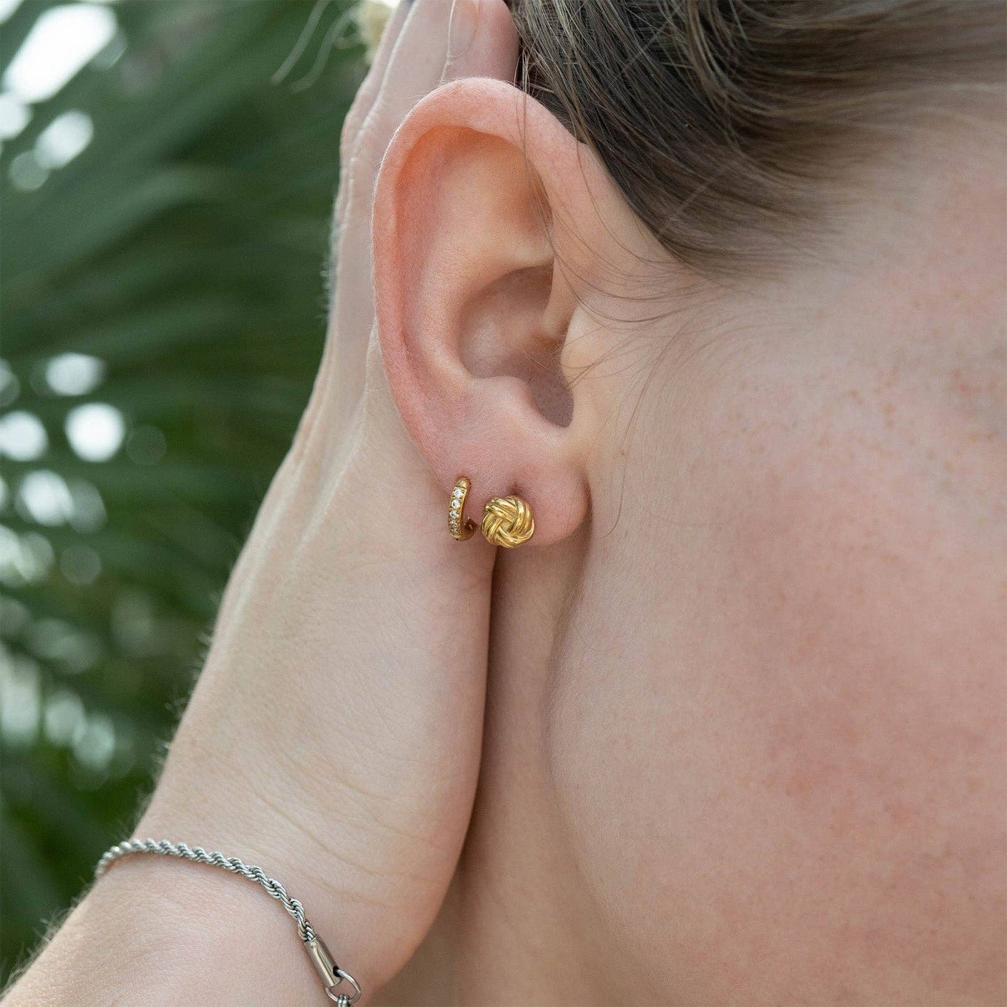 Small Hug Earrings