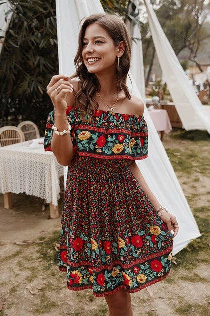 Boho Print Cut Ruffle Accented Pleated Short Dress:  / XL