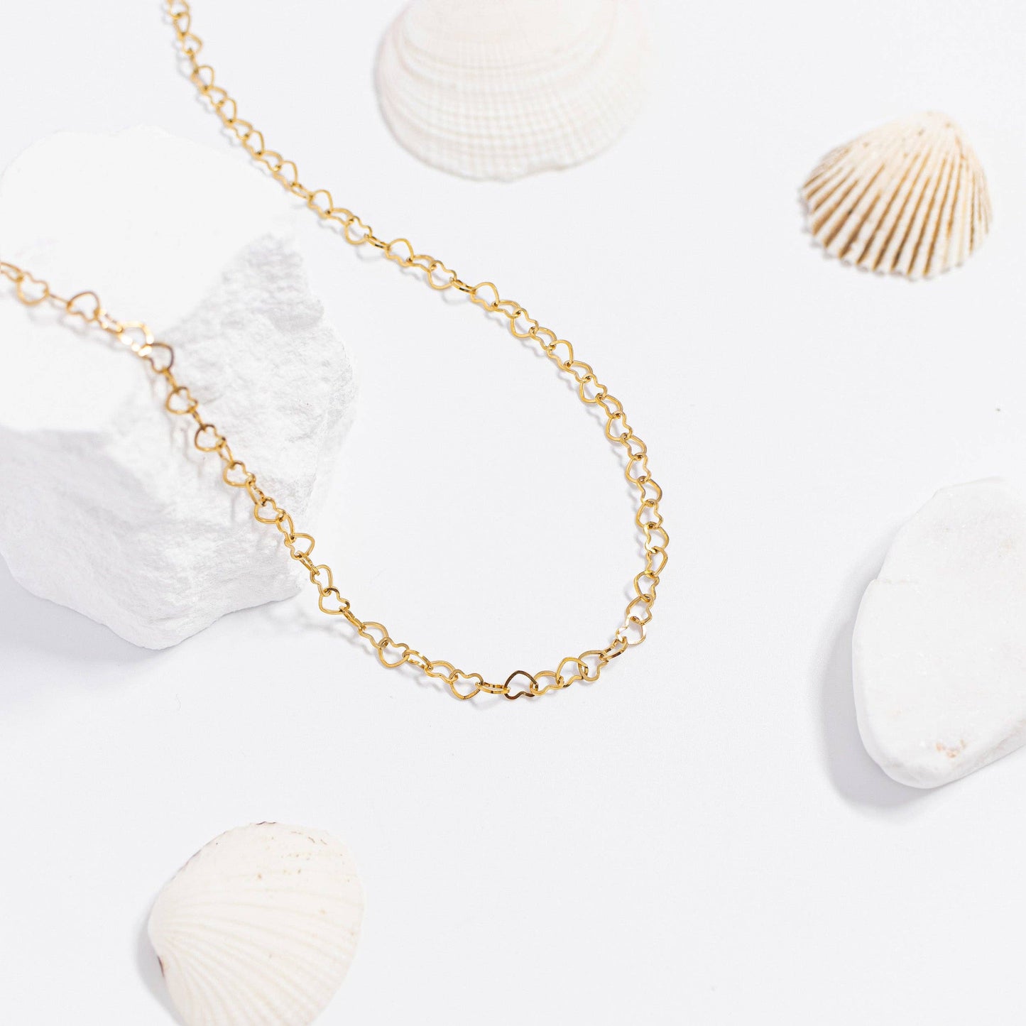 Beauty of small hearts Gold